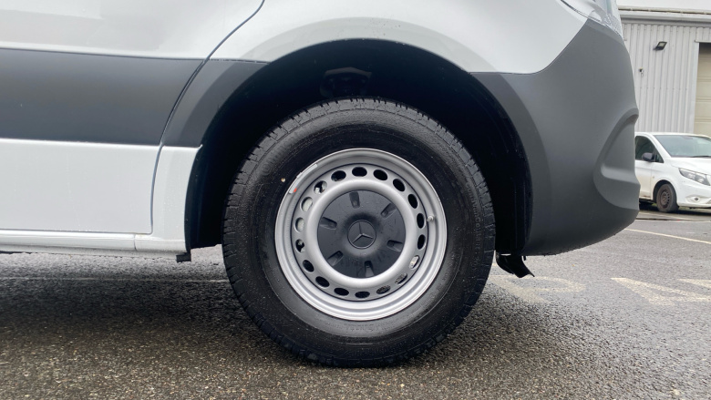 Mercedes-Benz Sprinter 315Cdi L2 Diesel Rwd 3.5t H2 Pro Van 9G-Tronic